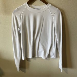 White Under Armour Sweatshirt
